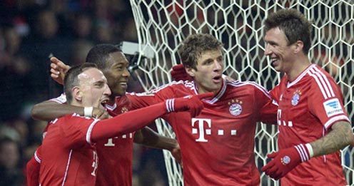 纽卡铁军赢 纽卡铁军赢