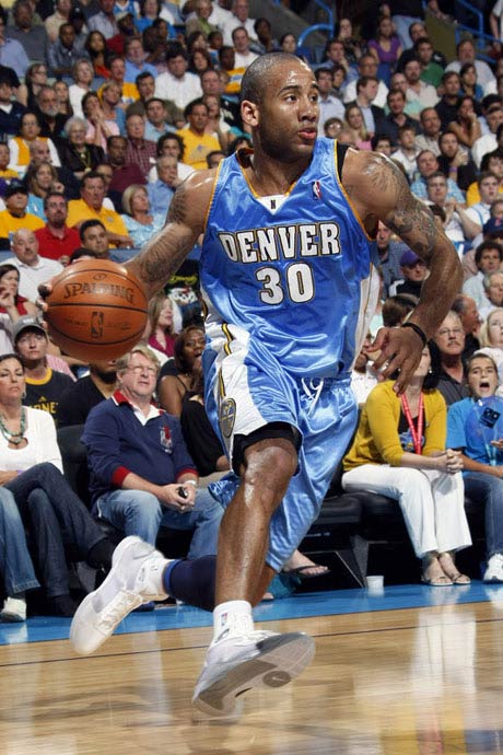 自然流畅的 自然流畅的