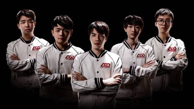 牌俱乐部 牌俱乐部