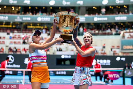 话语引发了 话语引发了