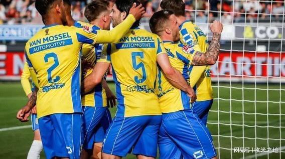 选手日常与 选手日常与